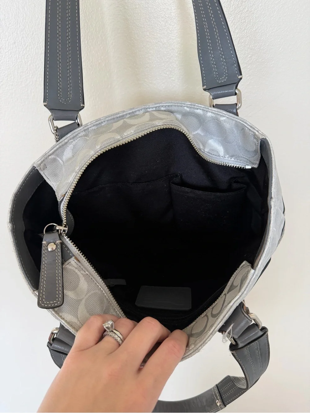 COACH Vintage Hampton Grey and Silver Shoulder Bag
